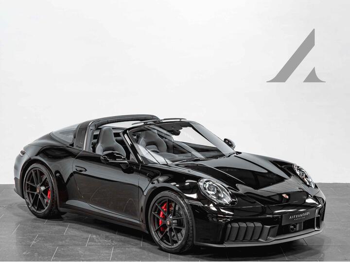 Porsche 911 3.6 T-Hybrid 992 4 GTS Targa PDK 4WD Euro 6 (s/s) 2dr