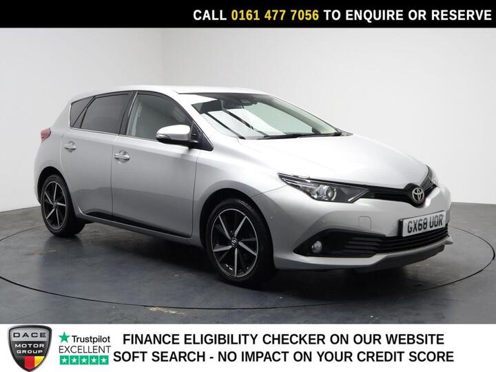 Toyota AURIS 1.2 VVT-i Design Euro 6 (s/s) 5dr Toyota AURIS 1.2 VVT-i Design Euro 6 (s/s) 5dr