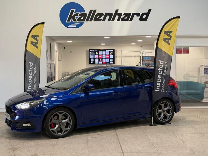 Ford FOCUS 2.0T EcoBoost ST-3 Euro 6 (s/s) 5dr