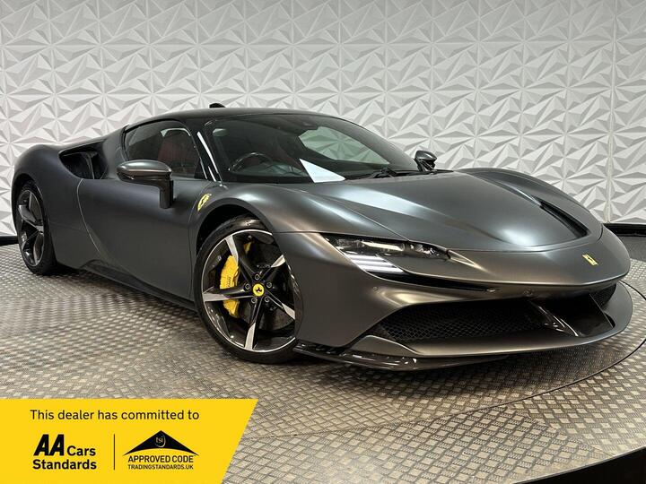 Ferrari SF90 Stradale 4.0T V8 7.9kWh F1 DCT 4WD Euro 6 (s/s) 2dr
