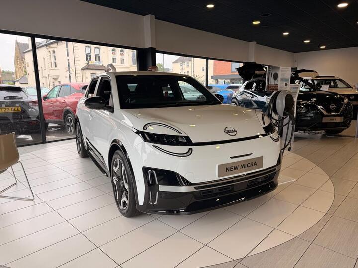 Nissan Micra Standard Range 40kWh Advance Auto 5dr