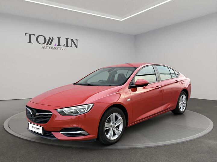 Vauxhall Insignia 1.5i Turbo Design Nav Grand Sport Euro 6 (s/s) 5dr Vauxhall Insignia 1.5i Turbo Design Nav Grand Sport Euro 6 (s/s) 5dr