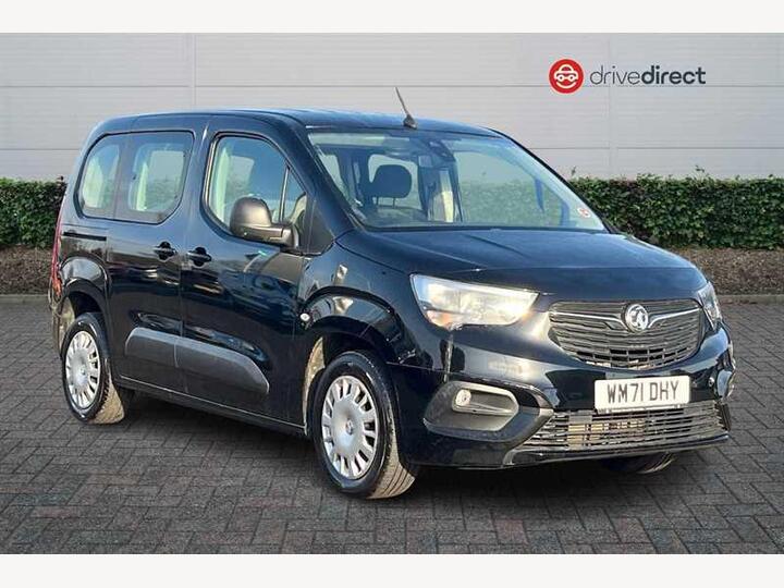 Vauxhall COMBO LIFE 1.5 Turbo D Edition Euro 6 (s/s) 5dr Vauxhall COMBO LIFE 1.5 Turbo D Edition Euro 6 (s/s) 5dr