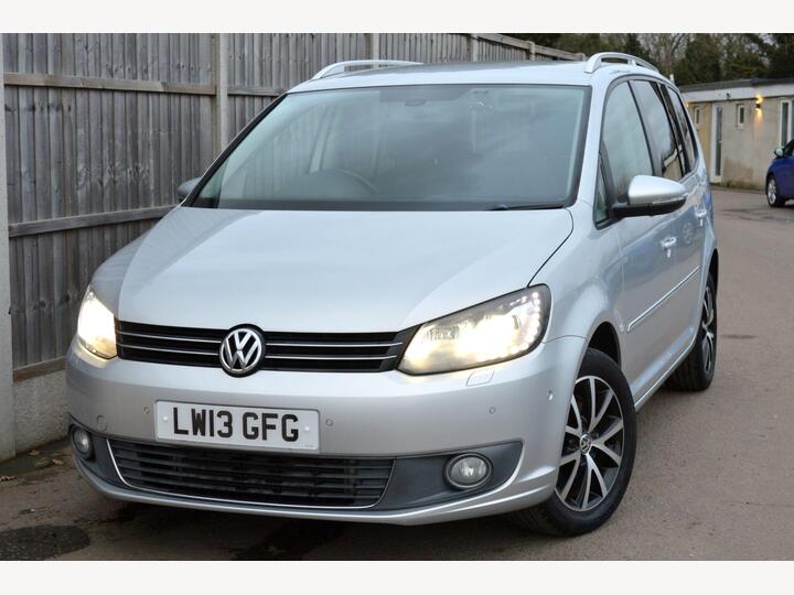 Volkswagen Touran 1.4 TSI SE DSG Euro 5 5dr Volkswagen Touran 1.4 TSI SE DSG Euro 5 5dr