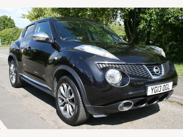 Nissan Juke 1.6 Tekna Euro 5 (s/s) 5dr Nissan Juke 1.6 Tekna Euro 5 (s/s) 5dr