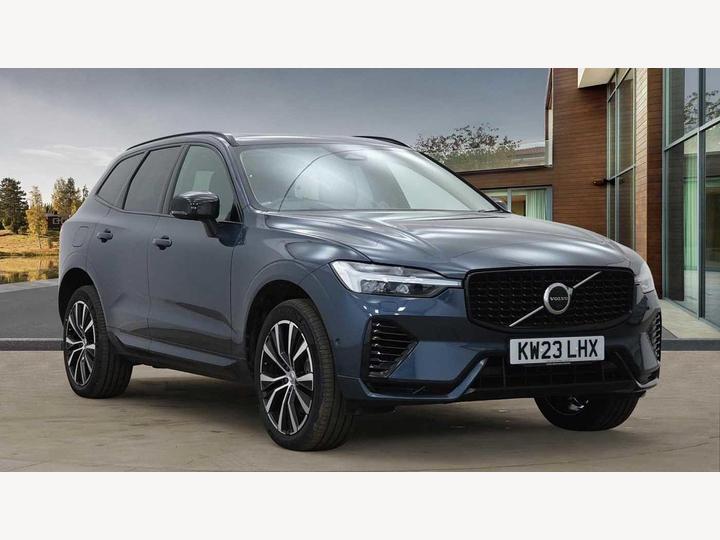 Volvo XC60 2.0h T8 Recharge 18.8kWh Ultimate Dark Auto AWD Euro 6 (s/s) 5dr