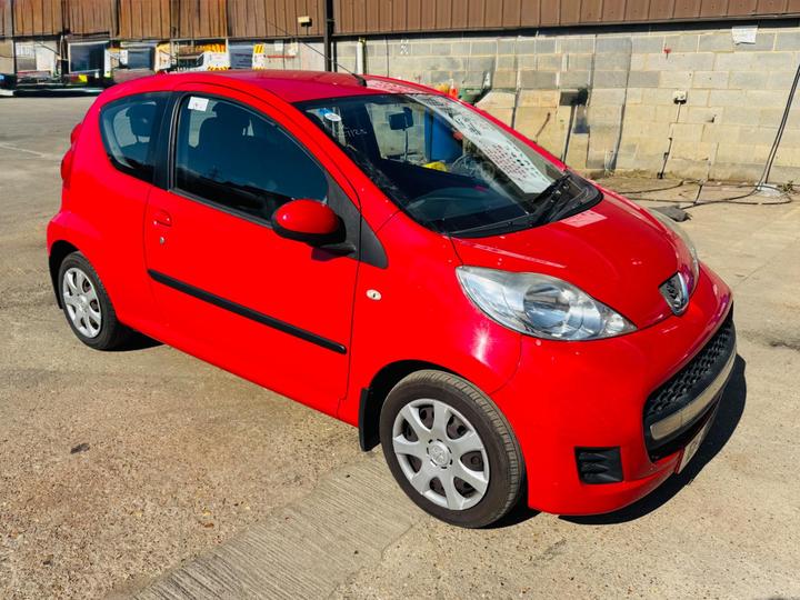 Peugeot 107 1.0 12V Urban Euro 5 3dr