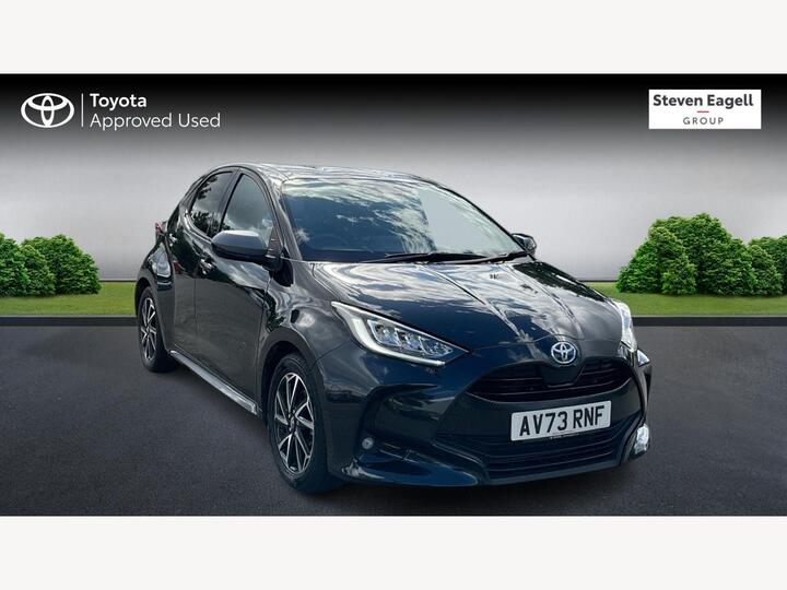 Toyota Yaris 1.5 VVT-h Design E-CVT Euro 6 (s/s) 5dr