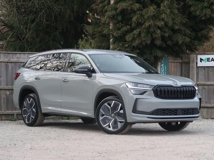 Skoda Kodiaq 1.5 TSI IV 25.7kWh SportLine DSG Euro 6 (s/s) 5dr (5 Seat)