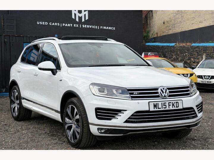 Volkswagen Touareg 3.0 TDI V6 BlueMotion Tech R-Line Tiptronic 4WD Euro 6 (s/s) 5dr