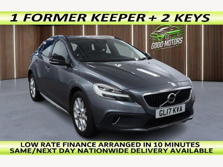 Volvo V40 CROSS COUNTRY 1.5 T3 Pro Auto Euro 6 (s/s) 5dr