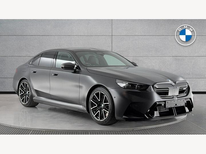 BMW M5 4.4 22.1kWh Steptronic XDrive Euro 6 (s/s) 4dr