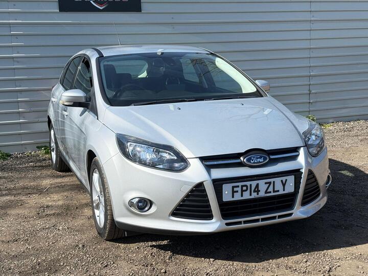 Ford Focus 1.6 Zetec Powershift Euro 5 5dr