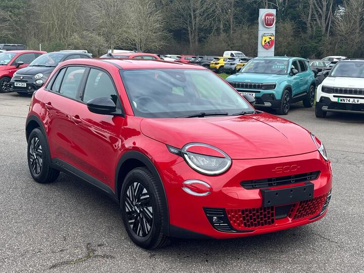 Fiat 600e 54kWh RED Auto 5dr