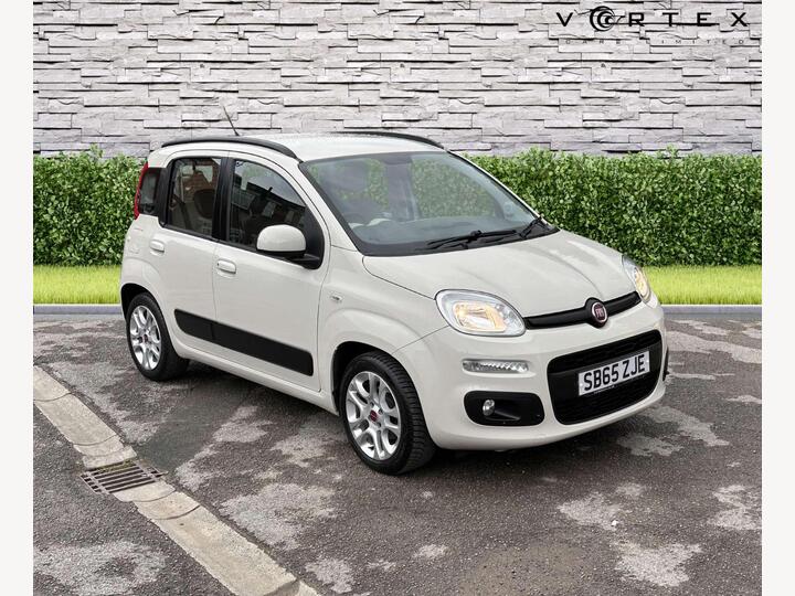 Fiat PANDA 1.2 Lounge Euro 6 5dr