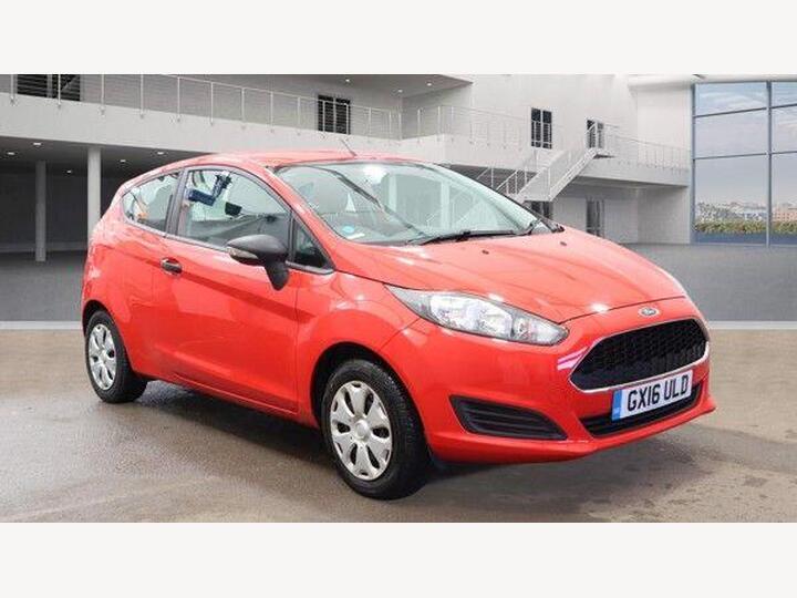 Ford FIESTA 1.25 Studio Euro 6 3dr