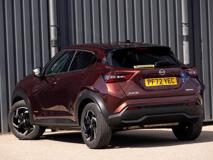 Nissan Juke 1.6 N-Connecta Auto Euro 6 5dr
