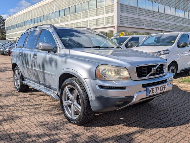 Volvo XC90 2.4 D5 SE Geartronic AWD 5dr