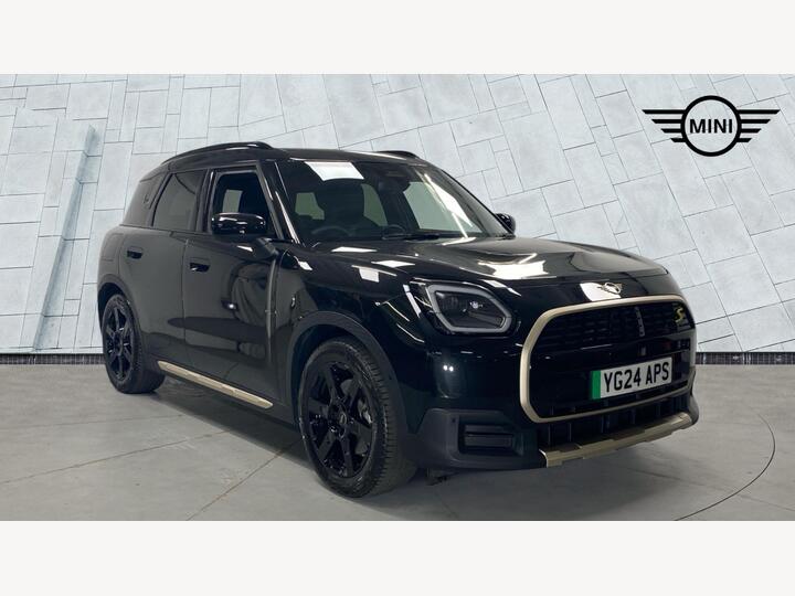 MINI Countryman SE 66.5kWh Exclusive Auto ALL4 5dr