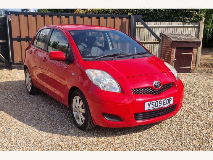 Toyota Yaris 1.33 Dual VVT-i TR Euro 4 (s/s) 5dr