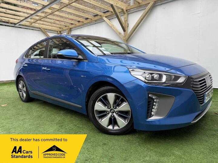 Hyundai IONIQ 1.6 H-GDi 8.9kWh Premium DCT Euro 6 (s/s) 5dr Hyundai IONIQ 1.6 H-GDi 8.9kWh Premium DCT Euro 6 (s/s) 5dr