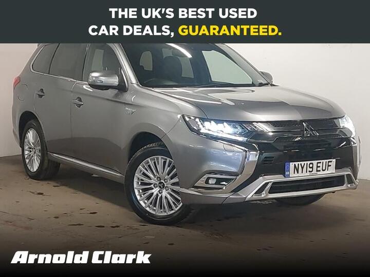 Mitsubishi Outlander 2.4h TwinMotor 13.8kWh 4h CVT 4WD Euro 6 (s/s) 5dr Mitsubishi Outlander 2.4h TwinMotor 13.8kWh 4h CVT 4WD Euro 6 (s/s) 5dr