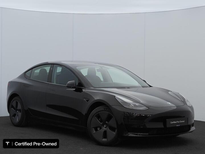 Tesla Model 3 Standard Range Plus Auto RWD 4dr