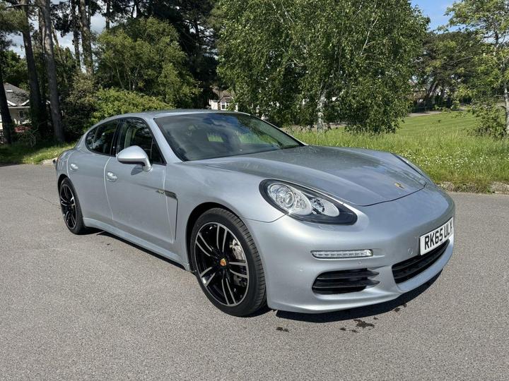 Porsche PANAMERA 3.0D V6 TiptronicS Euro 5 (s/s) 5dr