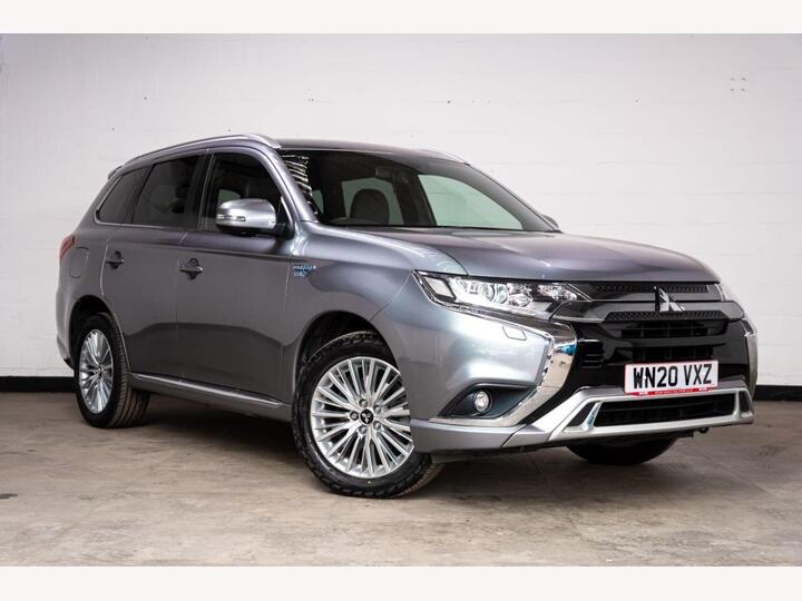 Mitsubishi OUTLANDER 2.4h TwinMotor 13.8kWh Dynamic CVT 4WD Euro 6 (s/s) 5dr