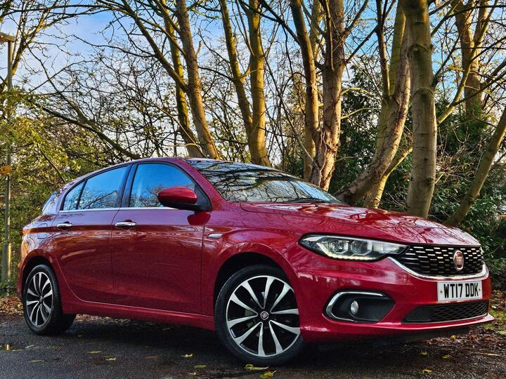 Fiat Tipo 1.4 MPI Lounge Euro 6 5dr