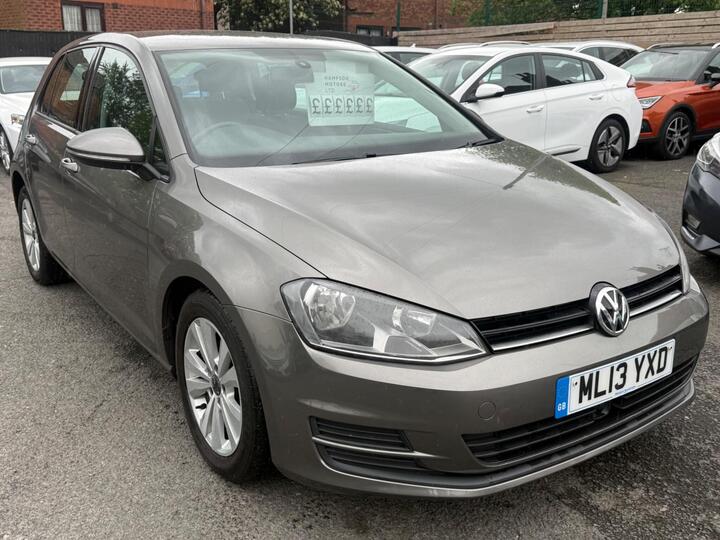 Volkswagen Golf 1.6 TDI BlueMotion Tech SE DSG Euro 5 (s/s) 5dr