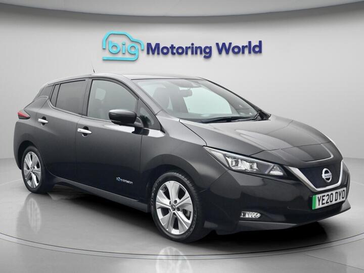 Nissan Leaf 40kWh Tekna Auto 5dr