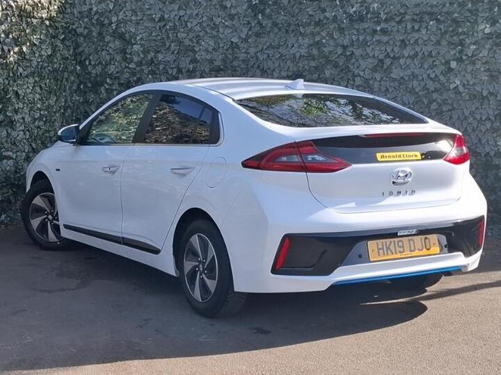 Hyundai IONIQ 1.6 H-GDi Premium DCT Euro 6 (s/s) 5dr