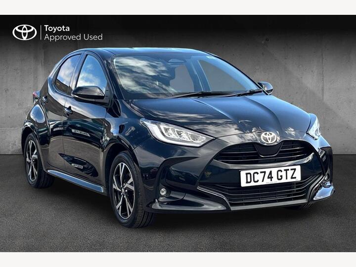 Toyota Yaris 1.5 VVT-h Design E-CVT Euro 6 (s/s) 5dr