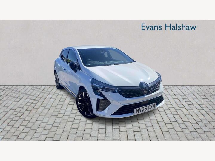 Renault CLIO HATCHBACK 1.0 TCe Techno Euro 6 (s/s) 5dr Renault CLIO HATCHBACK 1.0 TCe Techno Euro 6 (s/s) 5dr