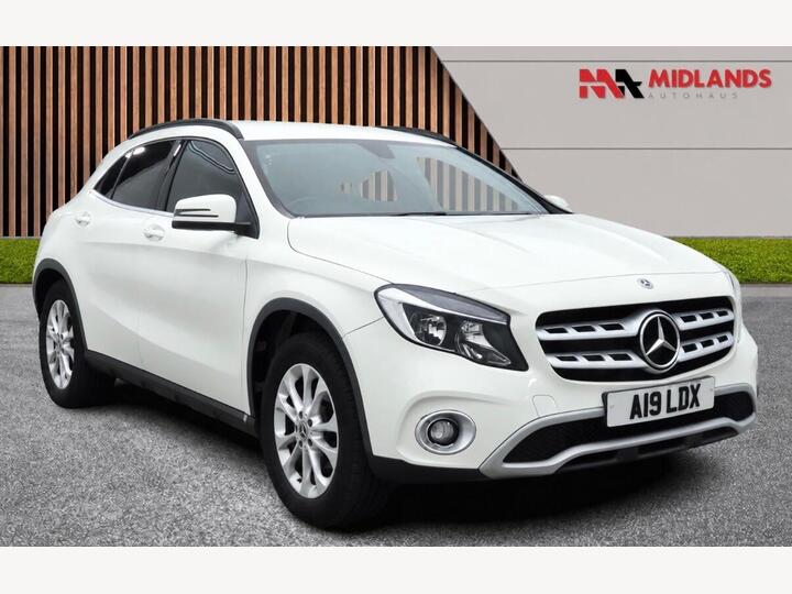Mercedes-Benz GLA 1.6 GLA200 SE Euro 6 (s/s) 5dr