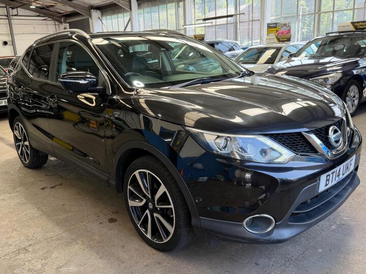 Nissan Qashqai 1.5 DCi Tekna 2WD Euro 5 (s/s) 5dr