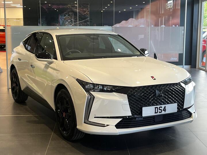 DS AUTOMOBILES DS 4 1.6 E-TENSE 12.4kWh Performance Line EAT8 Euro 6 (s/s) 5dr