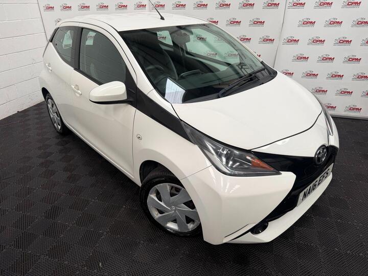 Toyota AYGO 1.0 VVT-i X-play Euro 5 5dr Euro 5