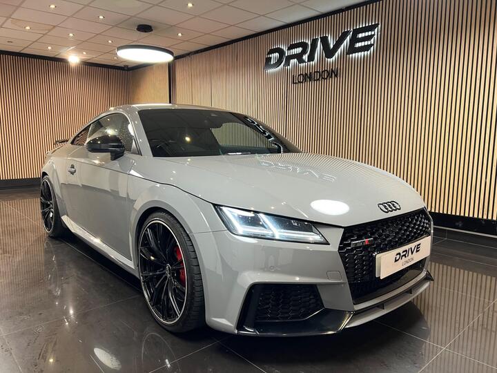 Audi TT RS 2.5 TFSI S Tronic Quattro Euro 6 (s/s) 3dr