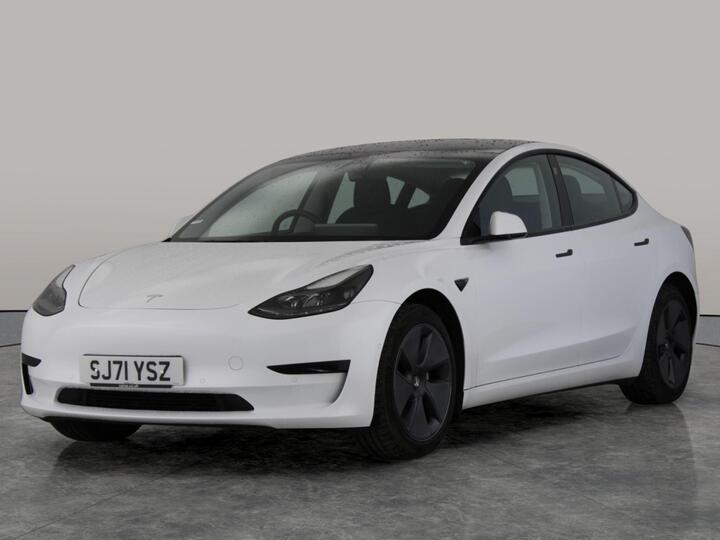Tesla Model 3 Standard Range Plus Auto RWD 4dr