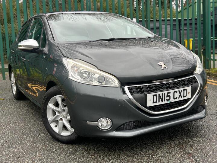 Peugeot 208 1.2 VTi PureTech Style Euro 6 5dr