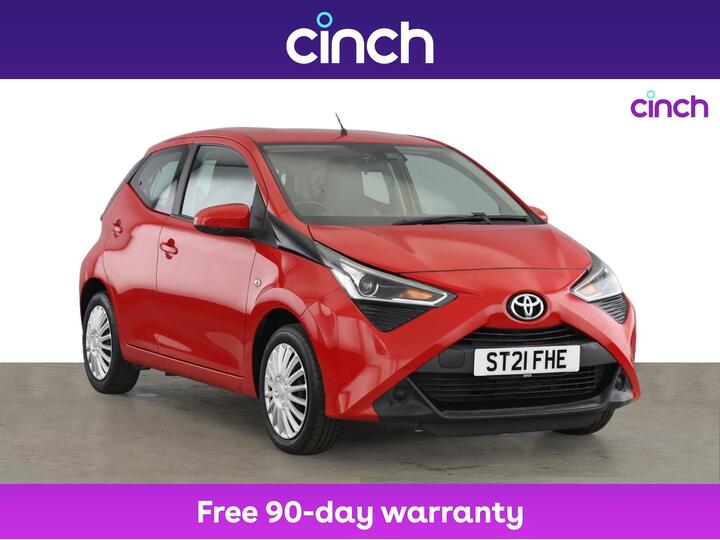 Toyota Aygo 1.0 VVT-i X-play Euro 6 5dr (Safety Sense) Toyota Aygo 1.0 VVT-i X-play Euro 6 5dr (Safety Sense)