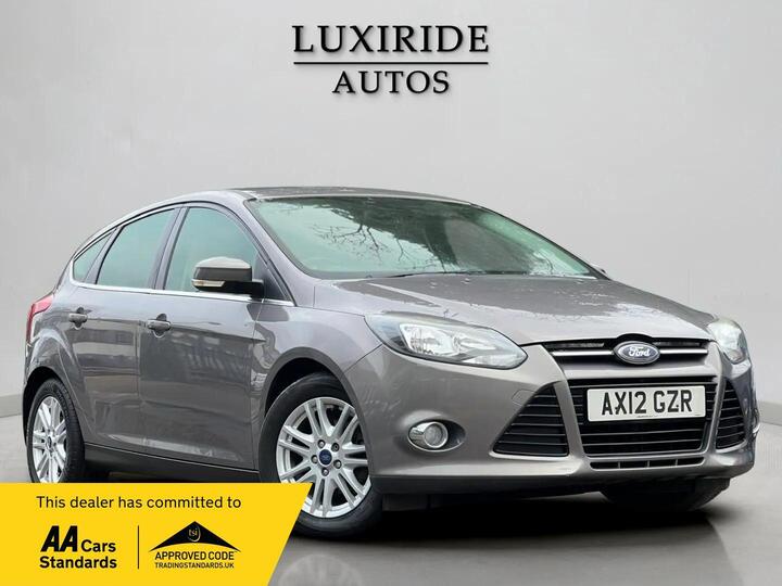 Ford Focus 1.0T EcoBoost Titanium Euro 5 (s/s) 5dr