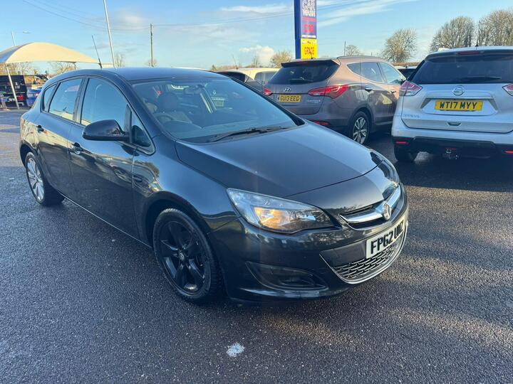 Vauxhall Astra 1.7 CDTi EcoFLEX Exclusiv Euro 5 (s/s) 5dr