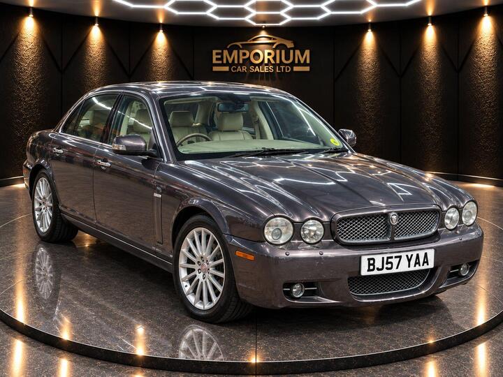 Jaguar XJ 2.7 TD Sovereign 4dr