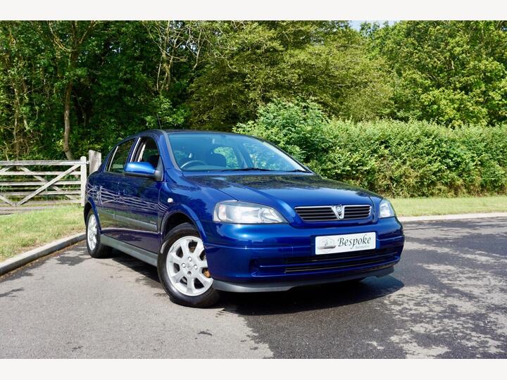 Vauxhall Astra 1.6i Active 5dr