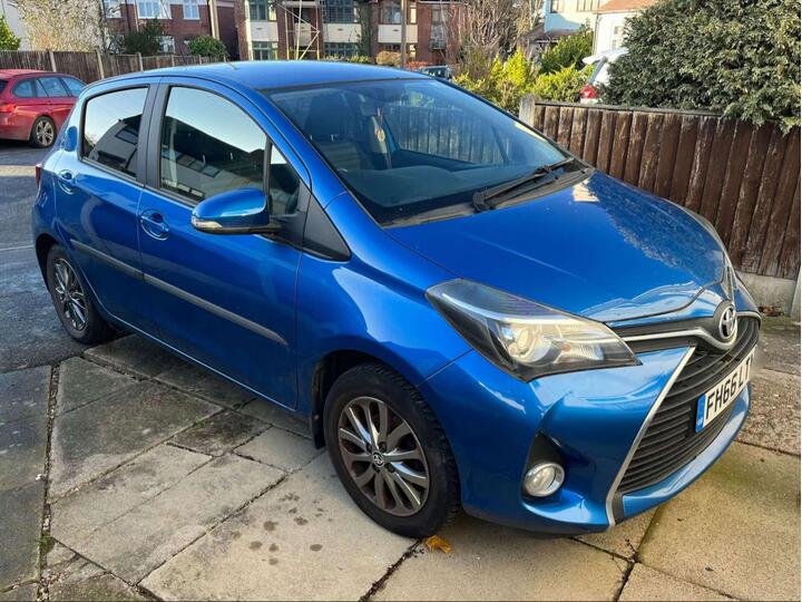 Toyota YARIS 1.33 Dual VVT-i Icon Euro 6 5dr