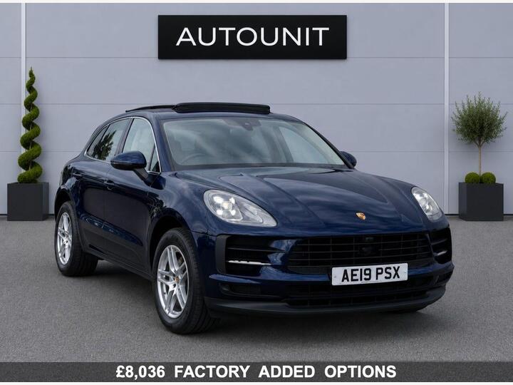 Porsche MACAN 3.0T V6 S PDK 4WD Euro 6 (s/s) 5dr Porsche MACAN 3.0T V6 S PDK 4WD Euro 6 (s/s) 5dr