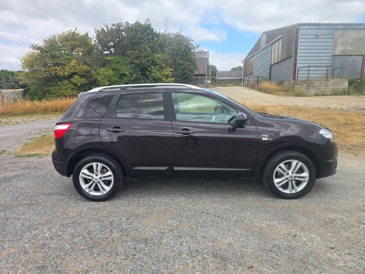 Nissan Qashqai 1.5 DCi N-tec 2WD Euro 4 5dr